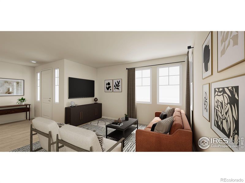 1552 E 3rd Ave, Longmont, CO 80501