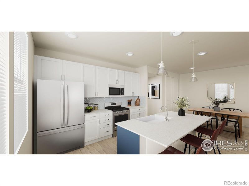 1552 E 3rd Ave, Longmont, CO 80501