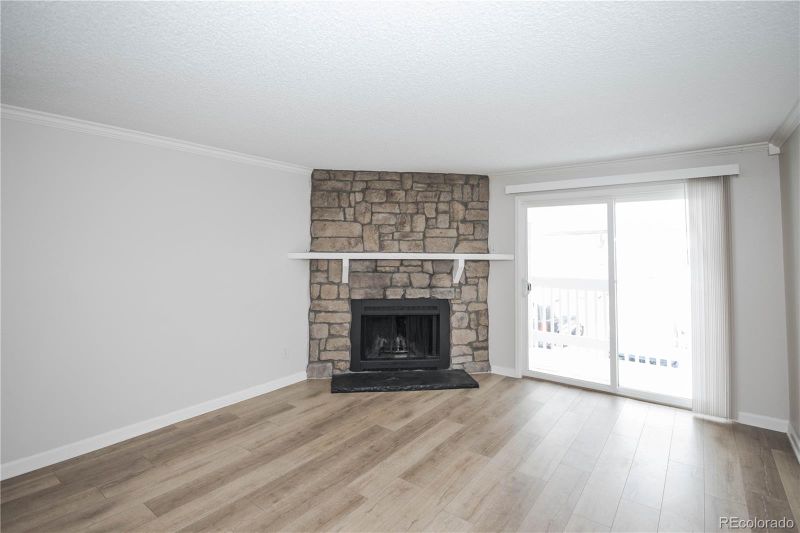 14152 E Colorado Dr #204, Aurora, CO 80012