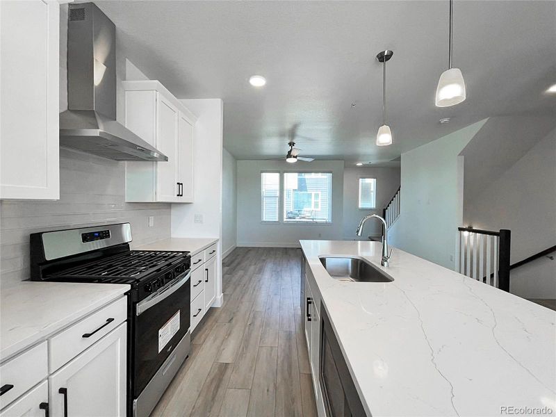 2704 W 68th Ave, Denver, CO 80221