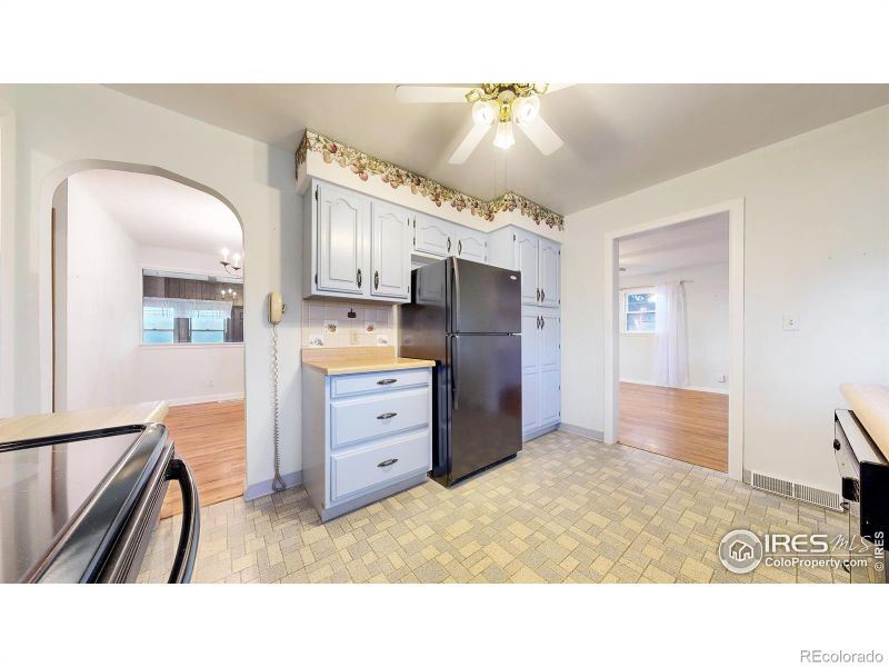 1253 Riverview Dr, Loveland, CO 80537