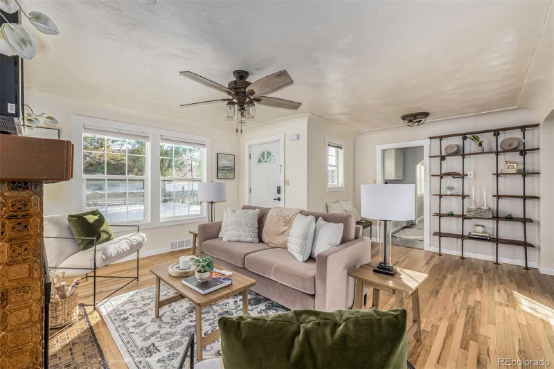7121 W 52nd Ave, Arvada, CO 80002
