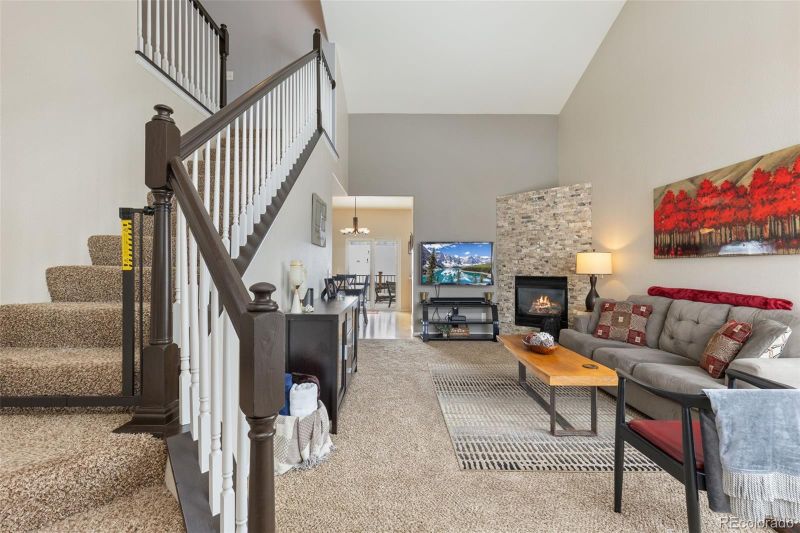 5714 Blue Mountain Cir, Longmont, CO 80503