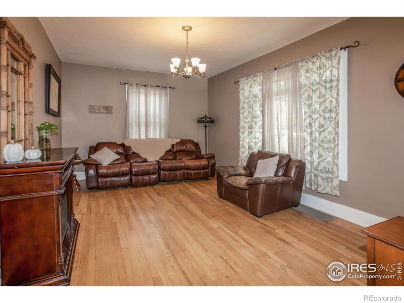 26 Cheyenne Ave, Eaton, CO 80615