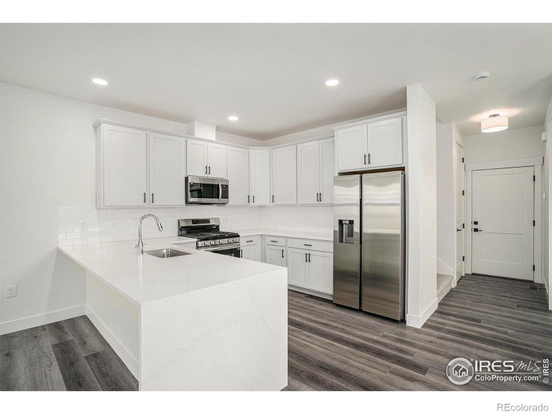 5021 Zamara St, Loveland, CO 80538