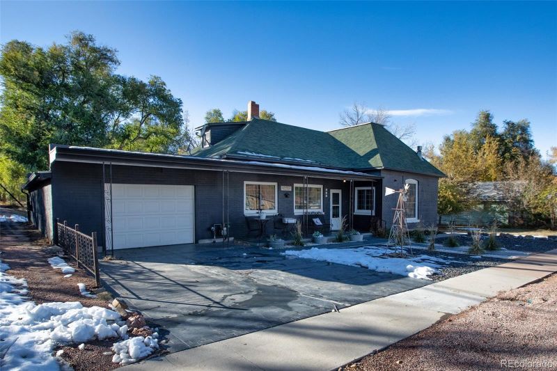 815 S 4th St, Canon City, CO 81212