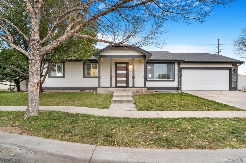 4242 Larkspur Rd, Evans, CO 80620