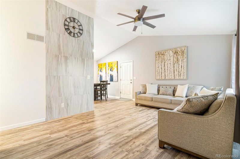 4242 Larkspur Rd, Evans, CO 80620