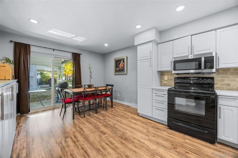 2887 S Xanadu Way, Aurora, CO 80014