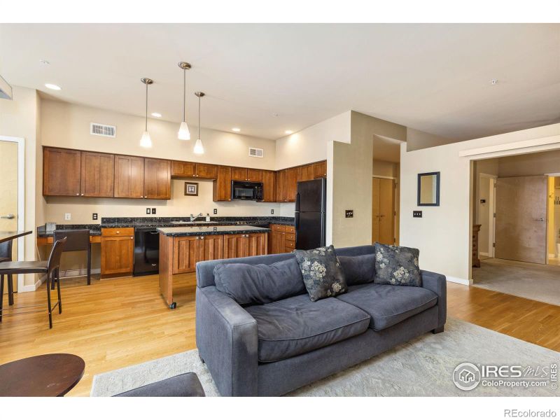 1057 W Century Dr #220, Louisville, CO 80027