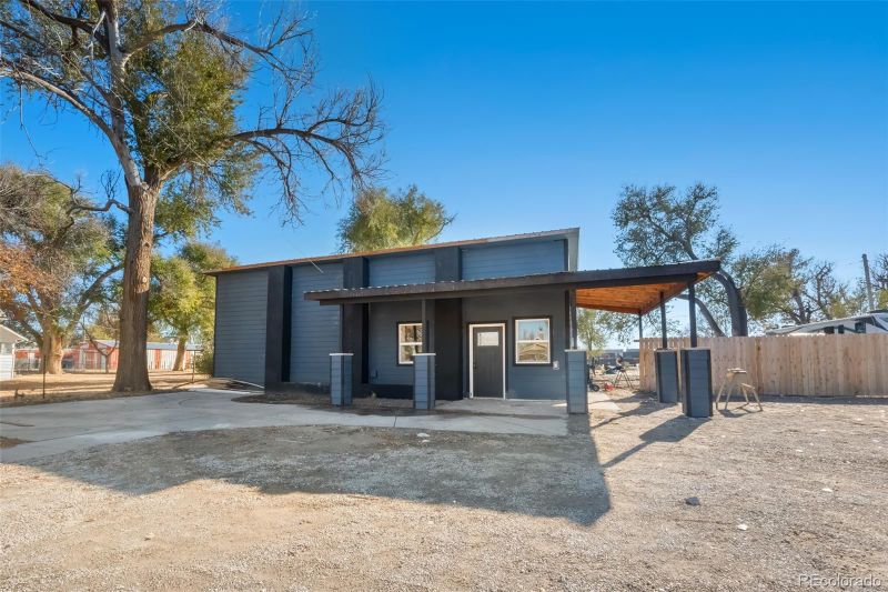 812 Edison St, Brush, CO 80723