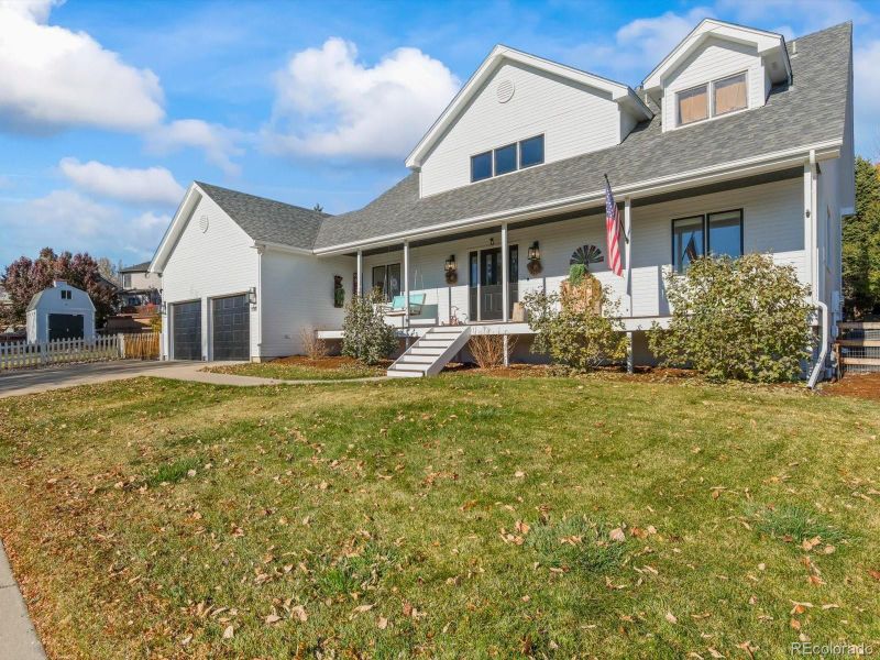 558 S 9th St, Berthoud, CO 80513