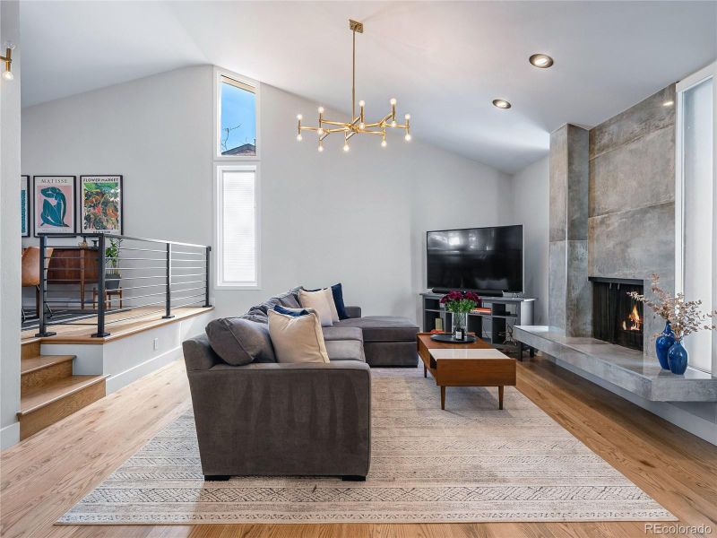 1922 S Oneida St, Denver, CO 80224