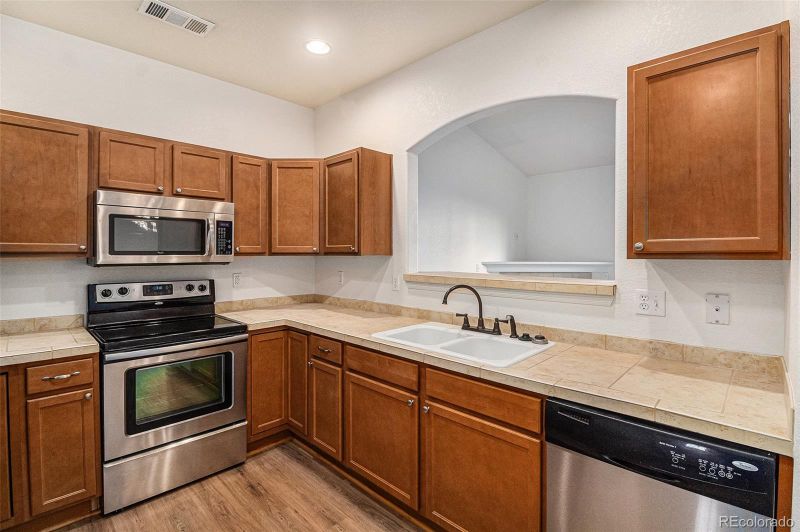 1847 Aspen Meadows Cir, Denver, CO 80260