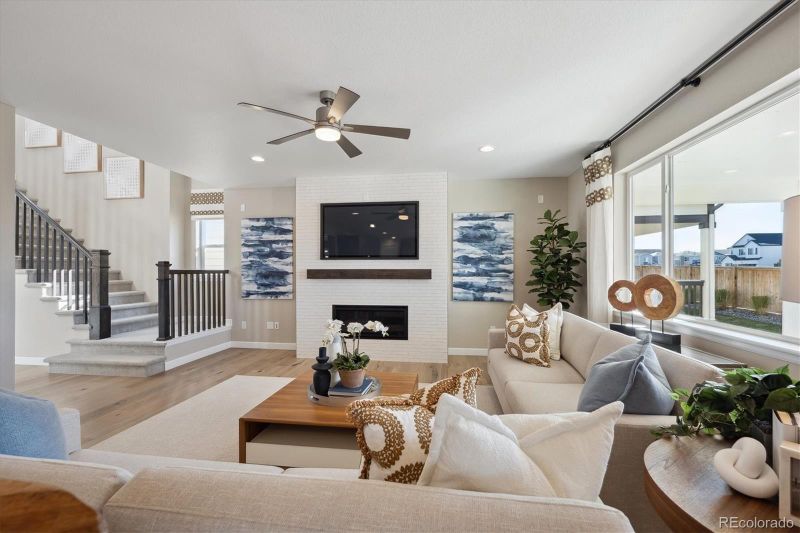 2632 Sawyer Ln, Erie, CO 80026