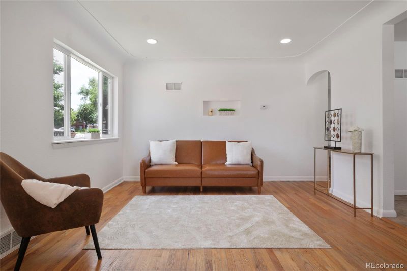 1169 Yosemite St, Denver, CO 80220