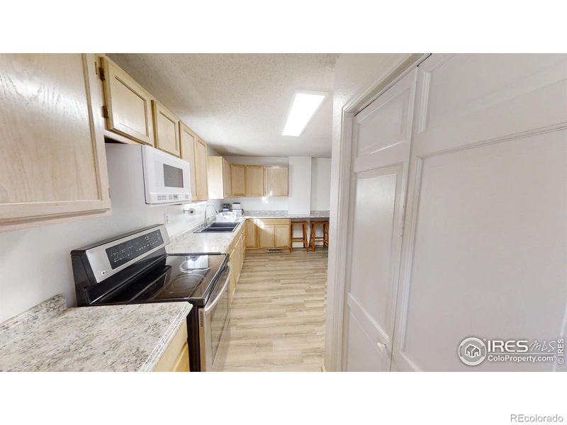 631 Phelps St, Sterling, CO 80751