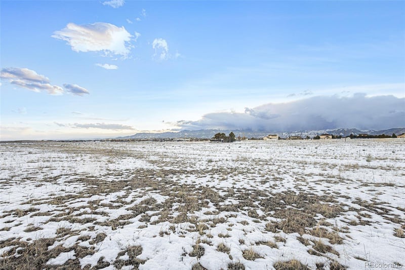 Tahiti Dr, Colorado Springs, CO 80908
