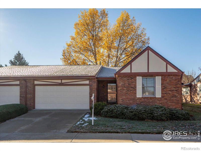 2611 Elmhurst Cir, Longmont, CO 80503