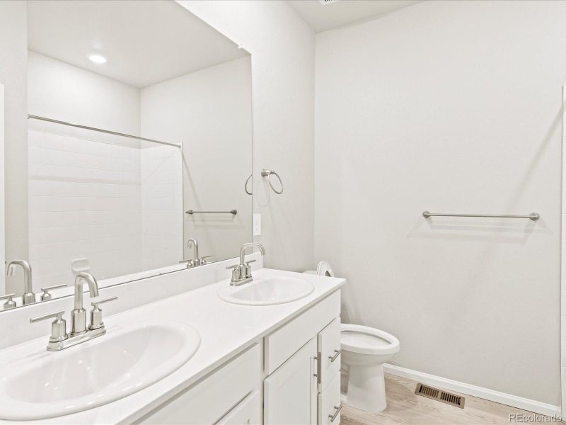 24017 E Atlantic Pl, Aurora, CO 80018