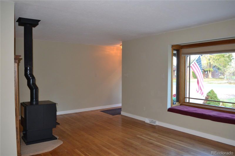 3957 Dale Dr, Lafayette, CO 80026