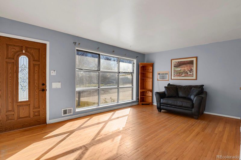1241 Coring Pl, Northglenn, CO 80233