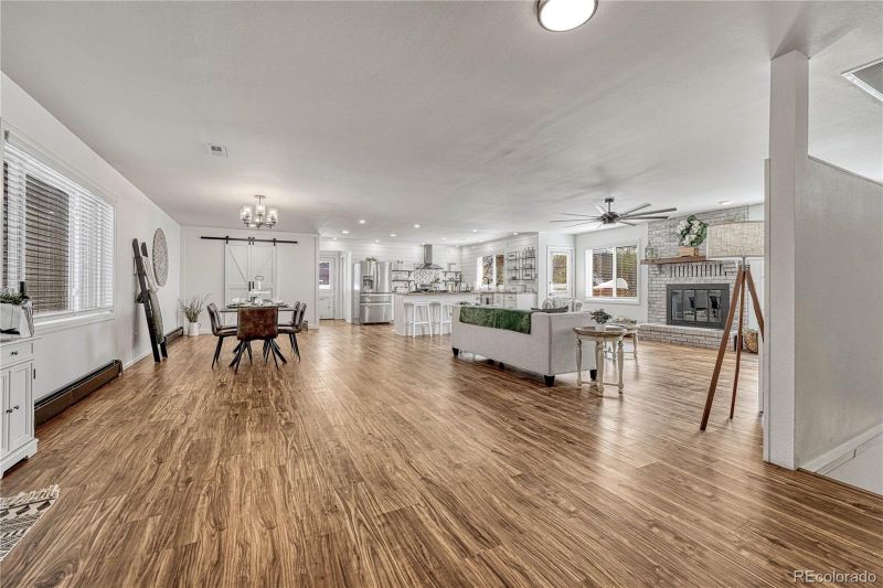3895 Saddle Rock Rd, Colorado Springs, CO 80918