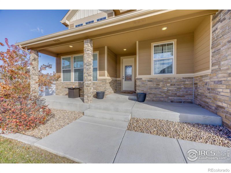 700 Mt Evans Ave, Severance, CO 80550