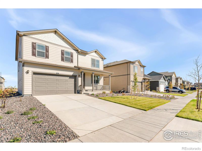 1814 Pinnacle Ave, Lochbuie, CO 80603