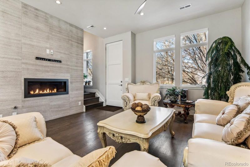 3106 E 17th Ave, Denver, CO 80206