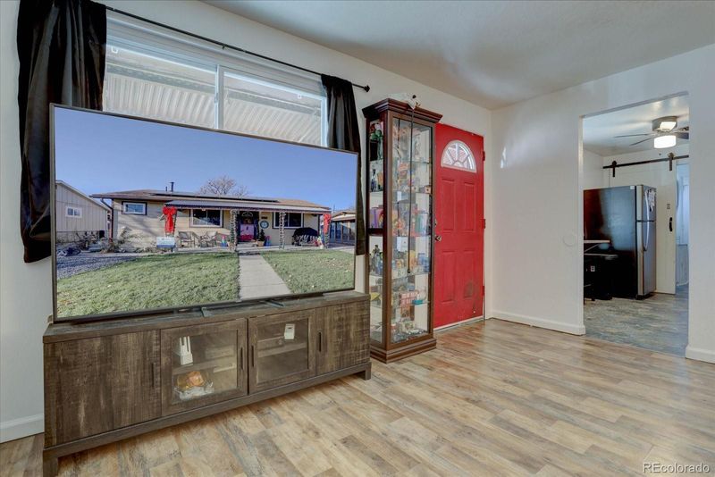 6651 Albion St, Commerce City, CO 80022