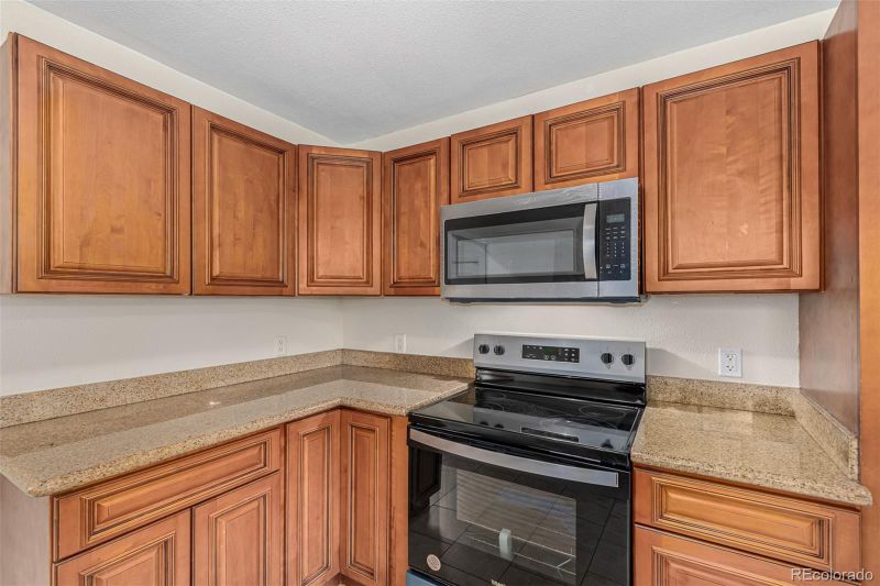 3323-3325 Poplar St, Denver, CO 80207