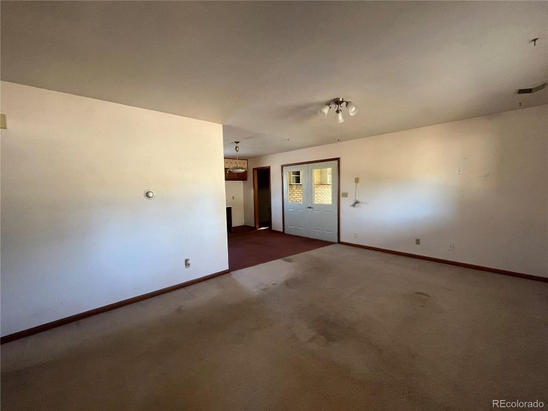 950 N 14th St, Burlington, CO 80807