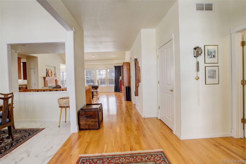 3016 Greensborough Dr, Highlands Ranch, CO 80129