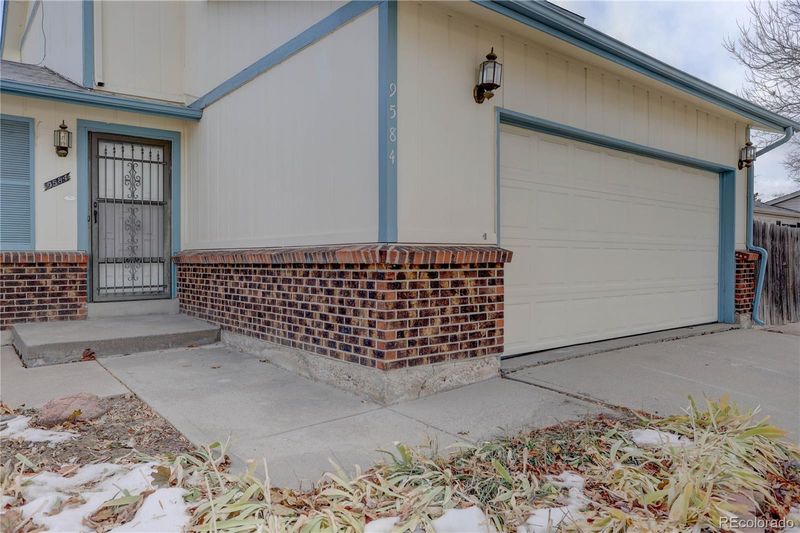9584 W 75th Way, Arvada, CO 80005