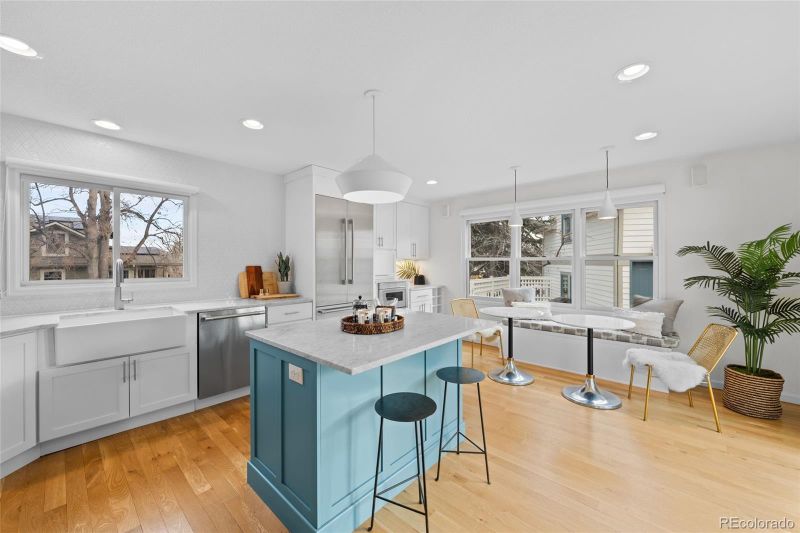982 Grant Pl, Boulder, CO 80302