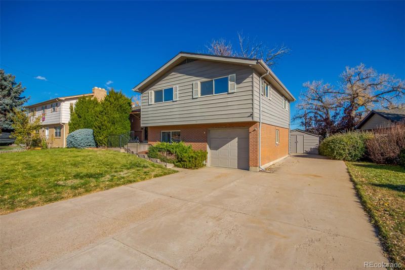 189 Belford Dr, Northglenn, CO 80260