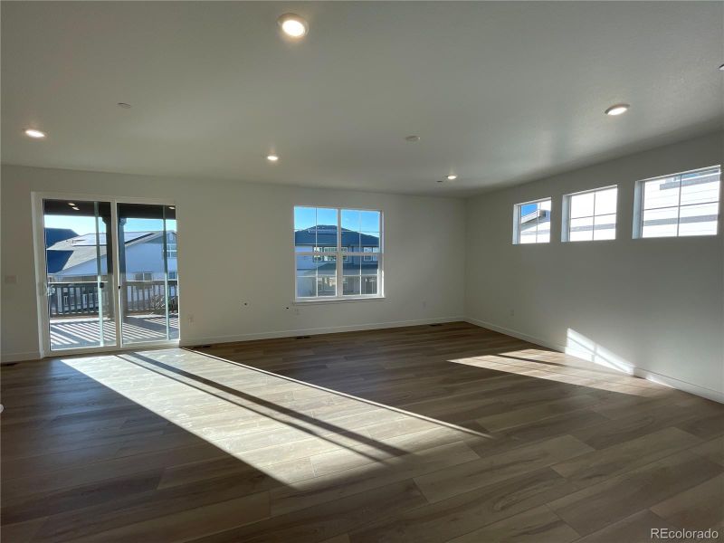 594 Twilight St, Erie, CO 80516