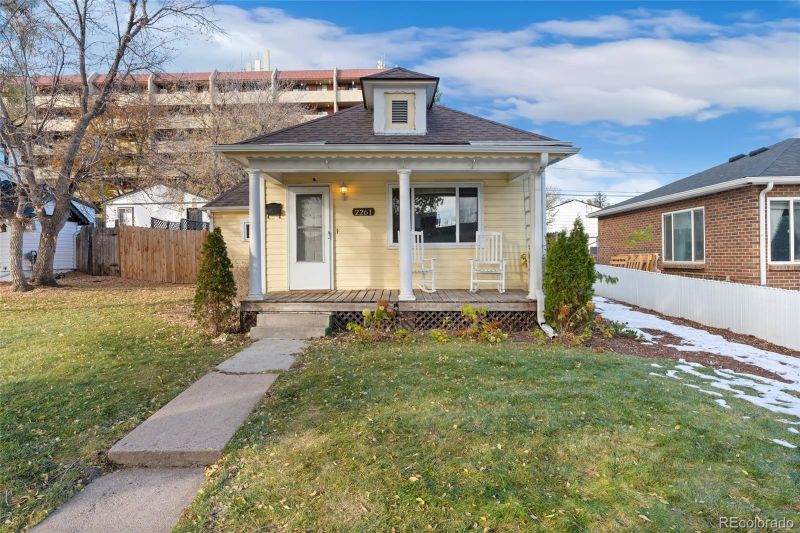 2261 Depew St, Edgewater, CO 80214