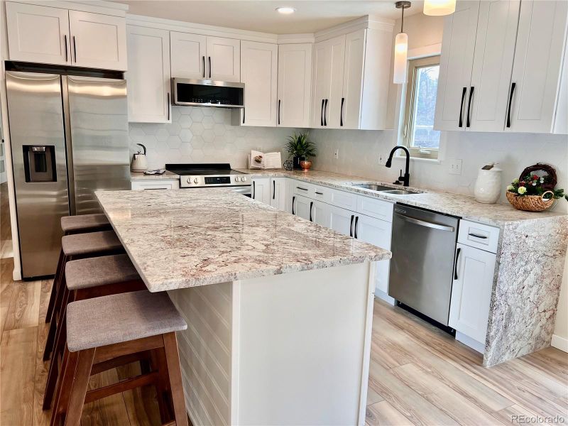 3316 S Newport St, Denver, CO 80224