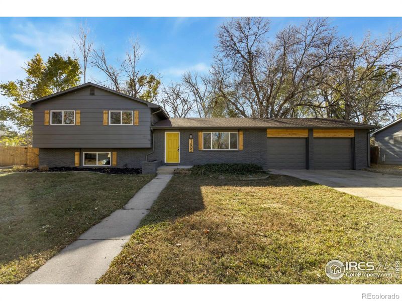 1605 Lakeridge Ct, Fort Collins, CO 80521