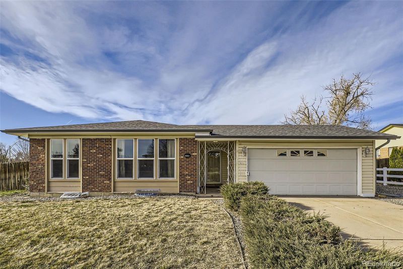 4901 Crown Blvd, Denver, CO 80239