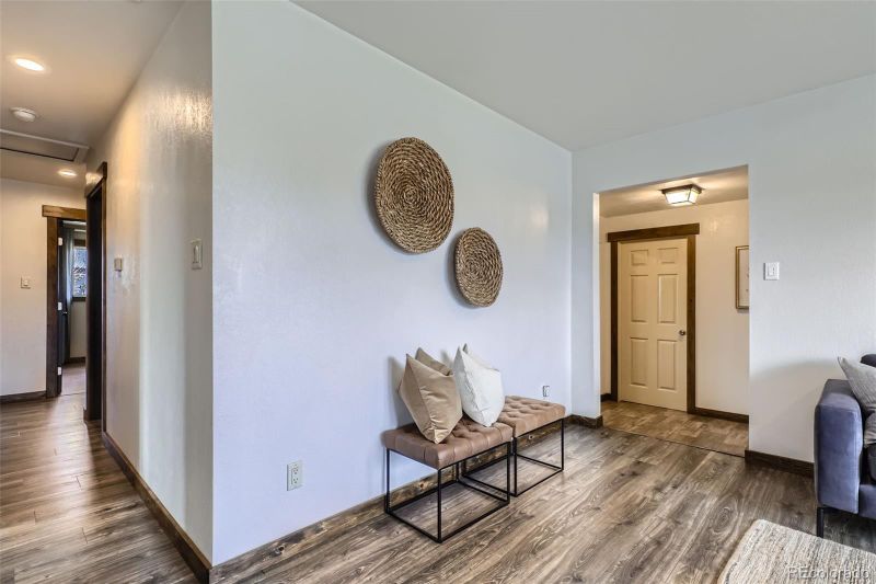 4901 Crown Blvd, Denver, CO 80239