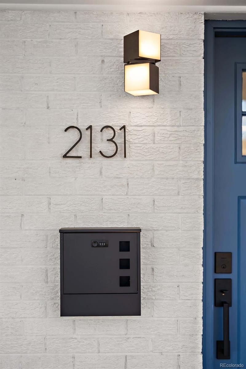 2131 S Gray St, Denver, CO 80227