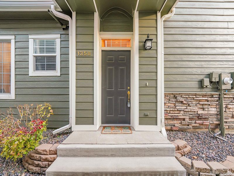 1358 Carlyle Park Cir, Highlands Ranch, CO 80129