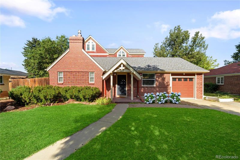 845 Hudson St, Denver, CO 80220