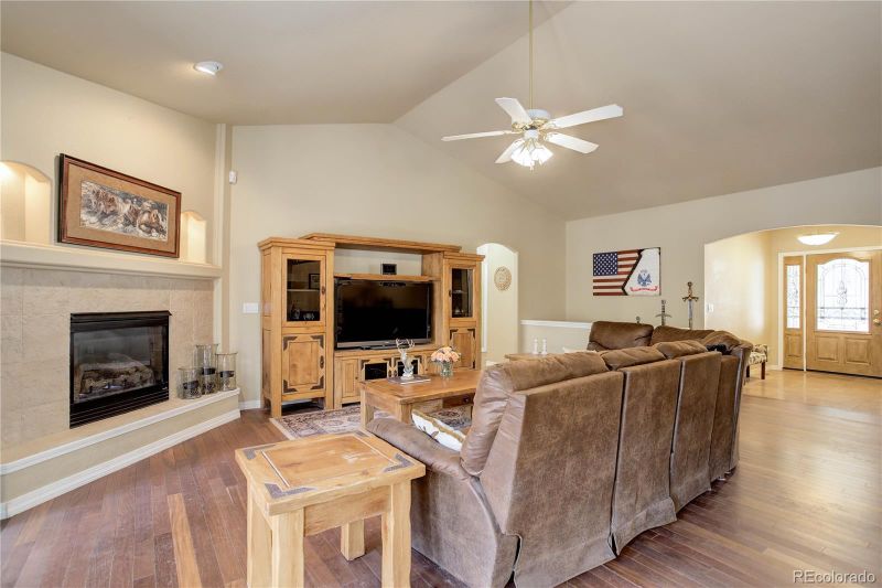 8890 Hodgen Rd, Colorado Springs, CO 80908