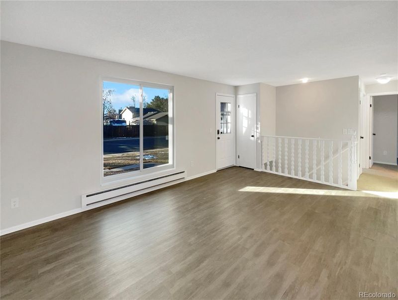 16673 E Kansas Dr, Aurora, CO 80017