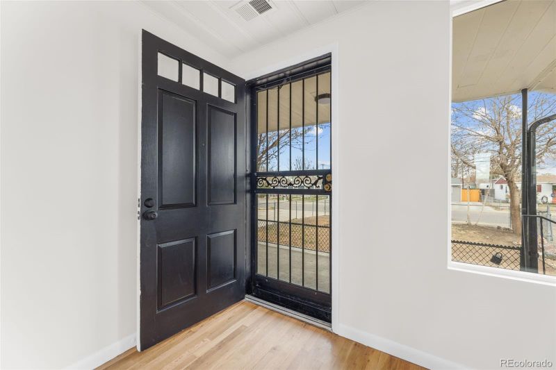 7511 Leyden St, Commerce City, CO 80022
