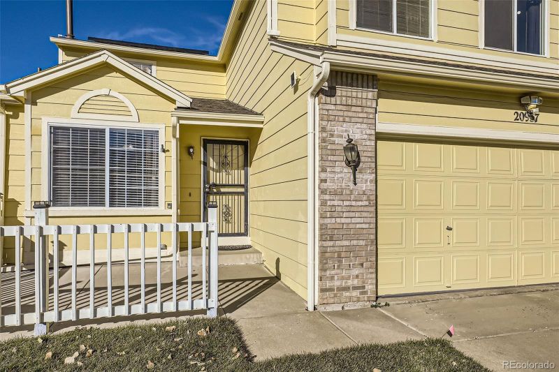 20937 Kelly Pl, Denver, CO 80249